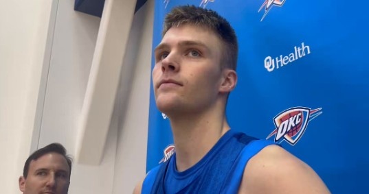 斯特尔茨谈雷霆球迷:他们太棒了 这是离我最近的NBA球队