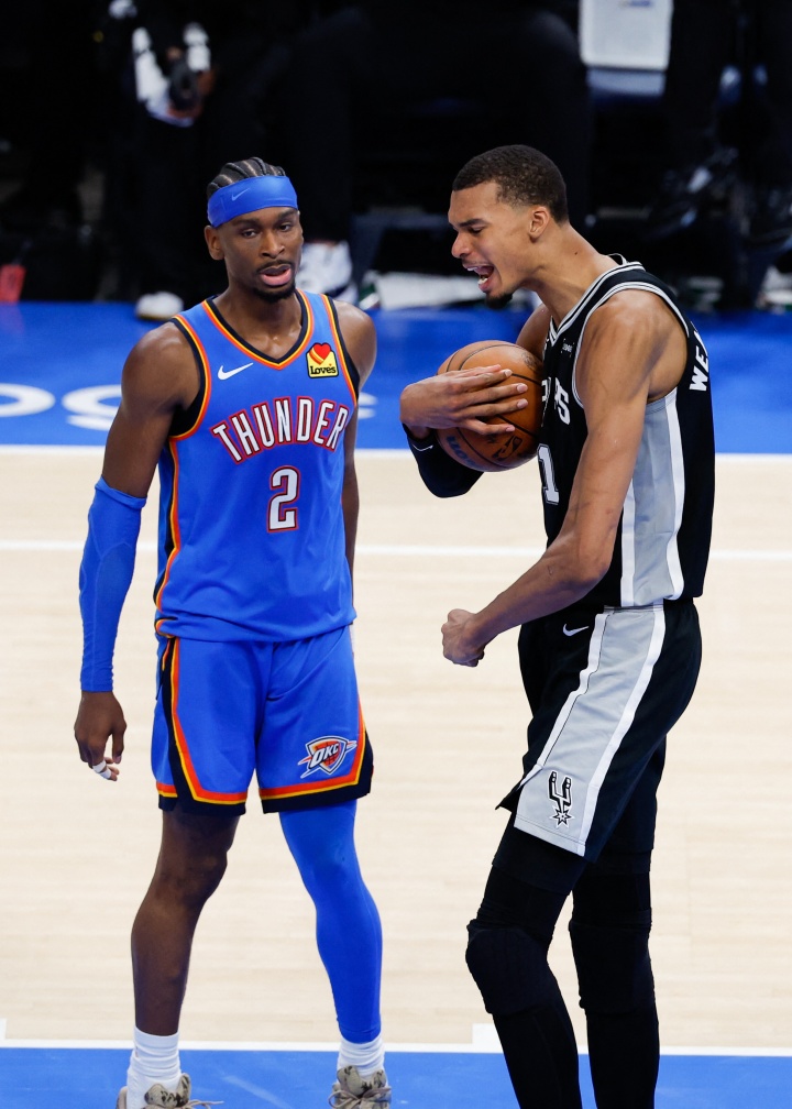 你和文班将成NBA门面?SGA:很难说 一切瞬息万变 他很强但我最强