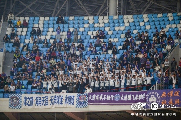 1000场征途，镌刻着一代代津门足球人的坚守耕耘与球迷的相伴相随